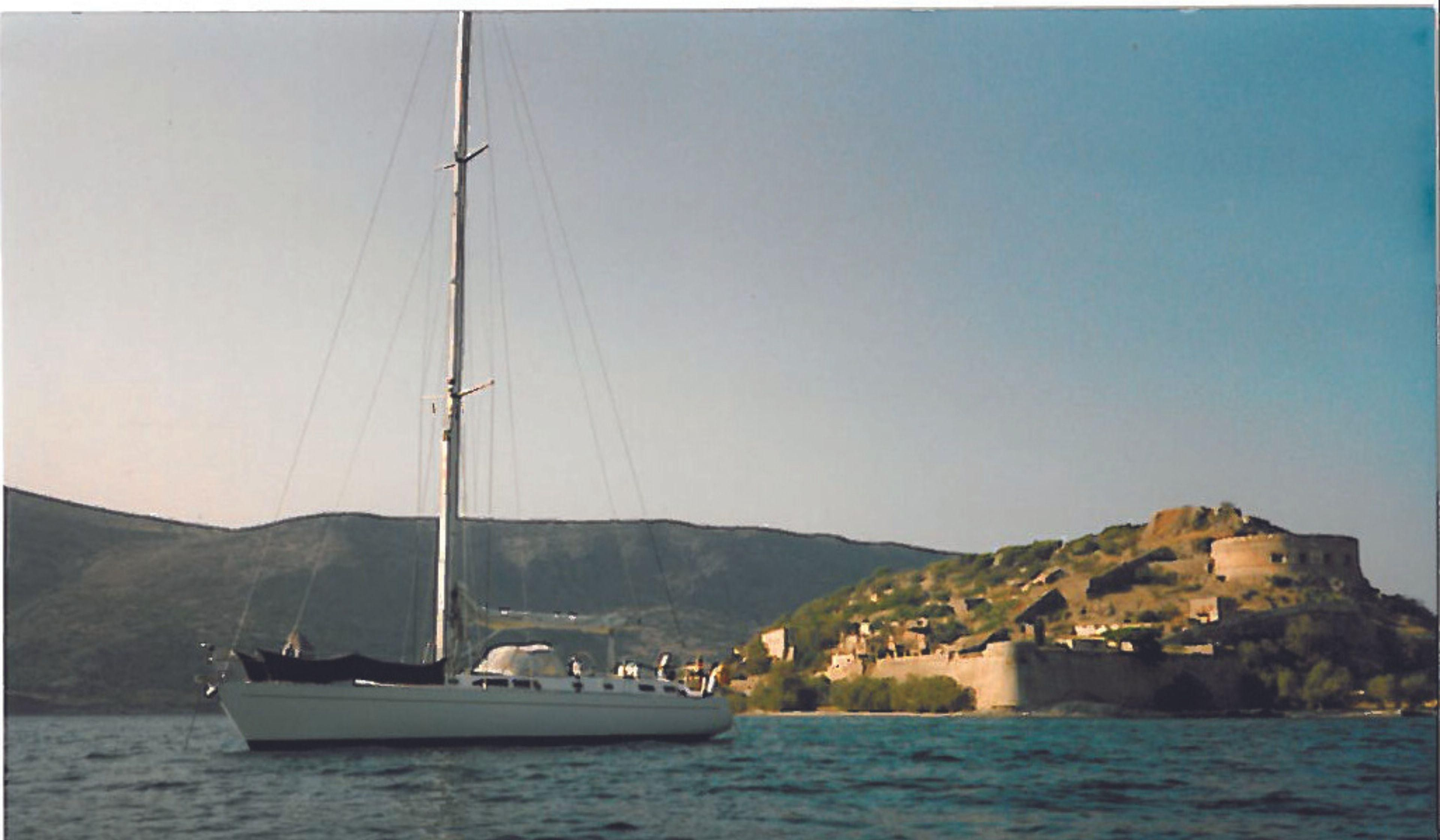1987 Oyster Yachts Lightwave 48
