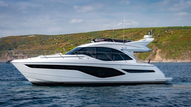 2022 Princess Yachts F50