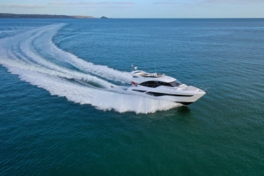 2022 Princess Yachts F55