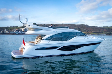 2022 Princess Yachts F55