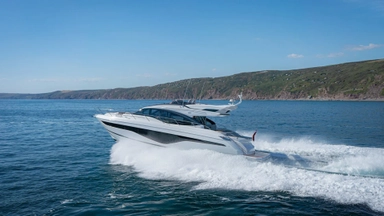 2020 Princess Yachts S62