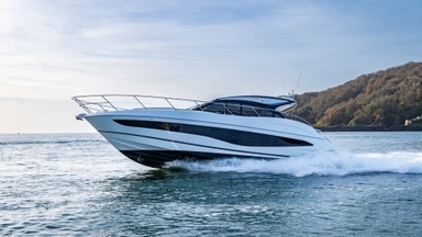 2020 Princess Yachts V50