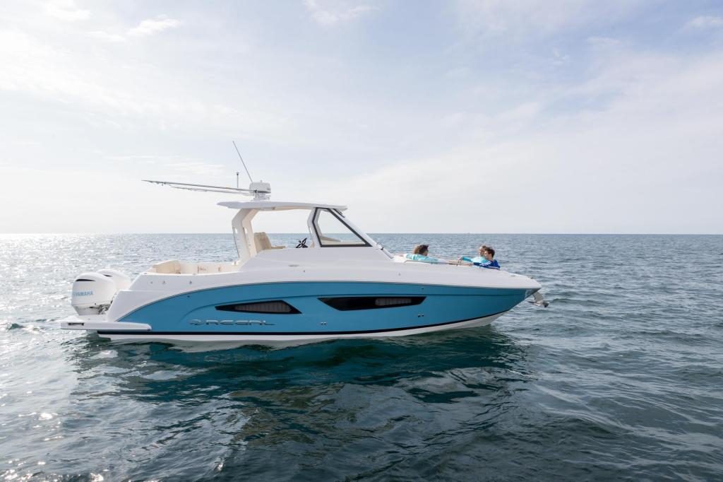 2022 Regal Boats Outboard 33 SAV