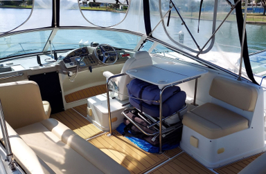 1999 Carver Yachts 350MARINER
