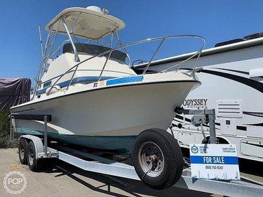 1982 24 Flybridge Sportsfisher