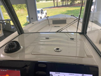 2021 Cobia Boats 301 Center Console