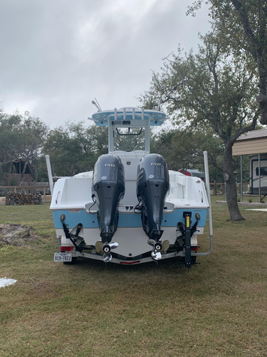 2018 Sea Hunt Gamefish 27