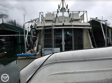 1978 Tollycraft Yachts 37 Sedan