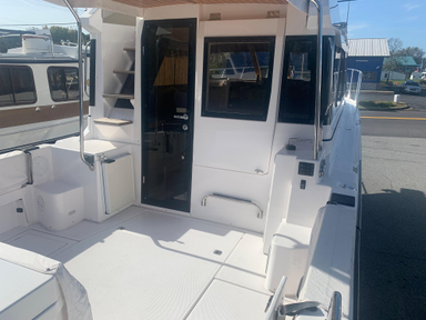 2022 Cutwater C-32 CB