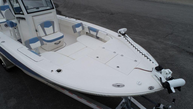 2022 Robalo 266 CAYMAN