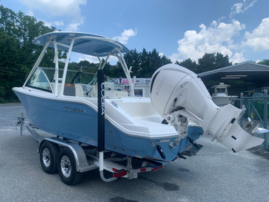 2022 Cobia Boats 240 Dual Console
