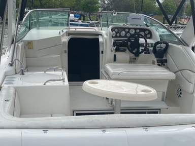 2001 Larson Marine Cabrio 290