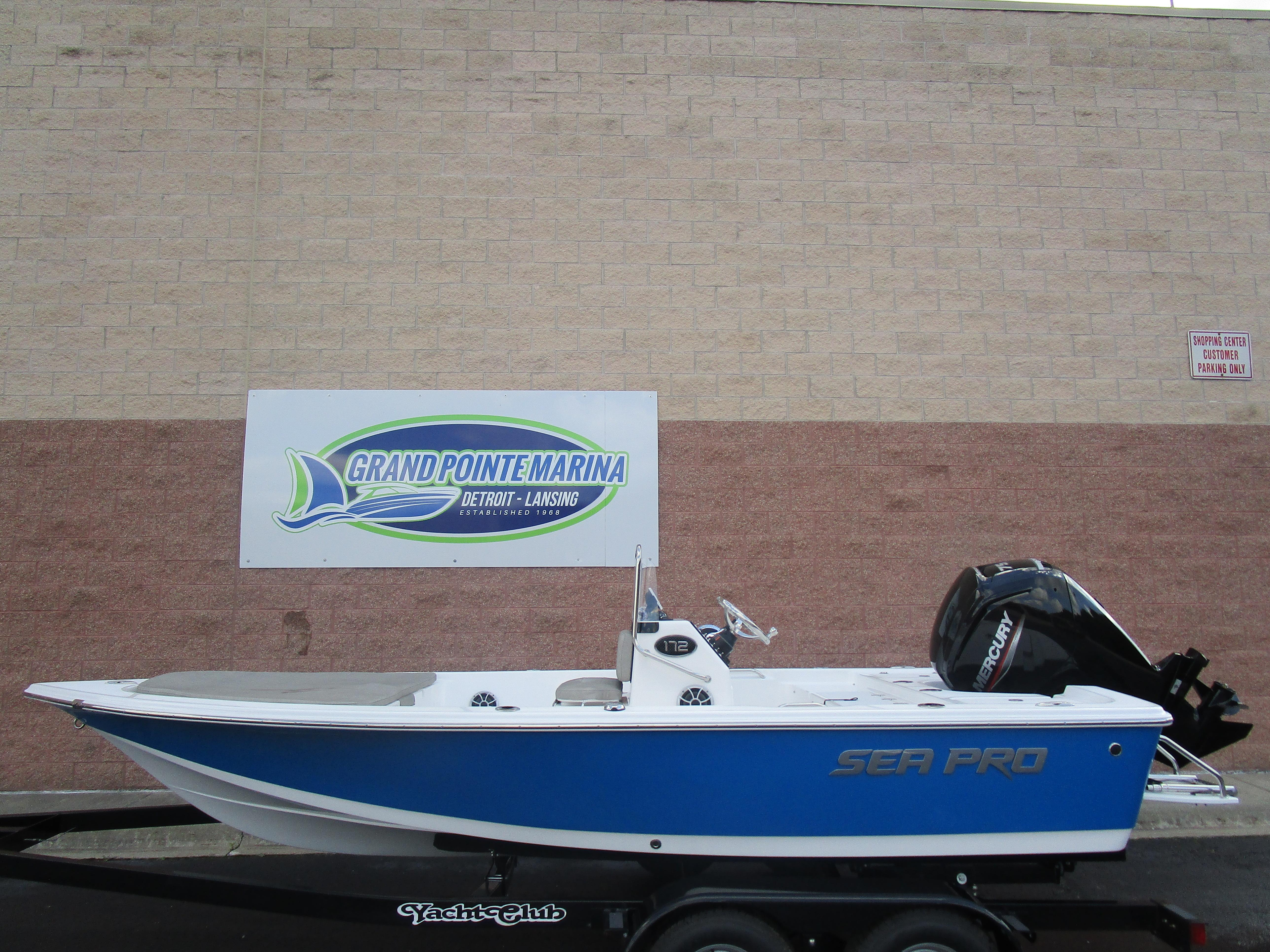 2022 Sea Pro 172 Bay