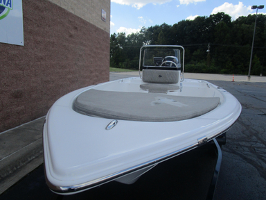 2022 Sea Pro 172 Bay