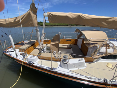 1969 Hinckley Yachts Bermuda 40
