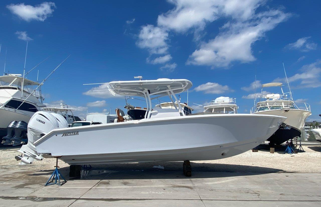 2021 Jupiter Marine 30