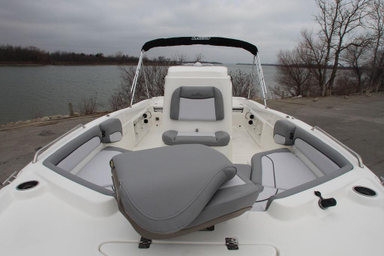 2021 Nautic Star 211 Hybrid