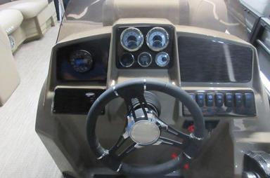 2022 Sylvan 8522MIRAGELZ