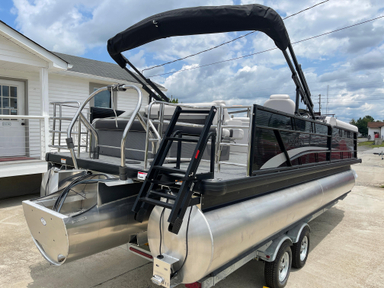 2021 Godfrey Pontoon Boats SW 2286 SFL