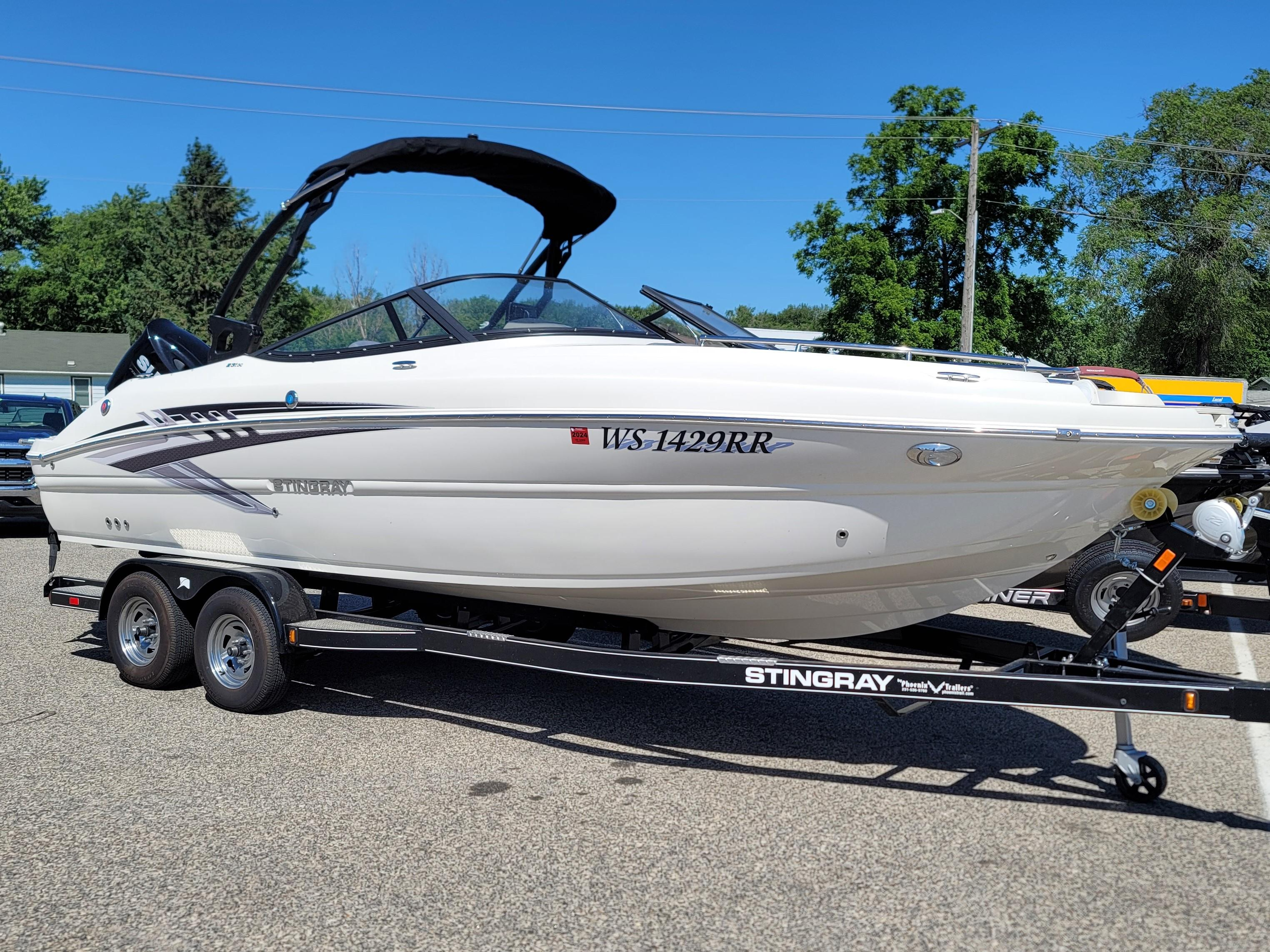 2021 Stingray Boats 231DC