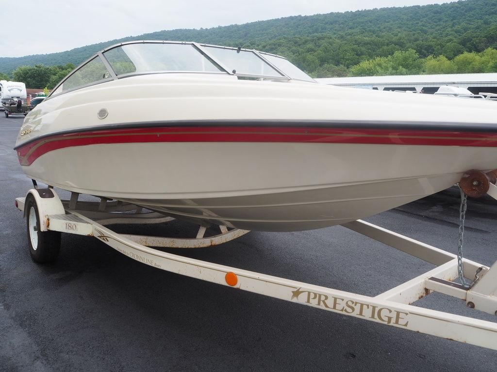2000 Crownline 180 BR