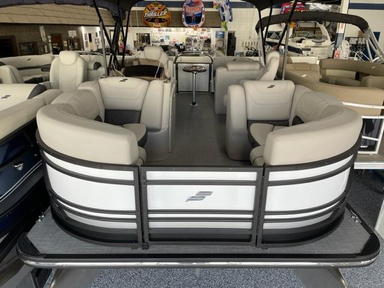 2021 Starcraft Marine SLS 1