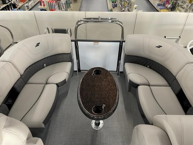 2021 Starcraft Marine SLS 1