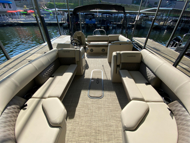 2021 Harris Boats Sunliner 230