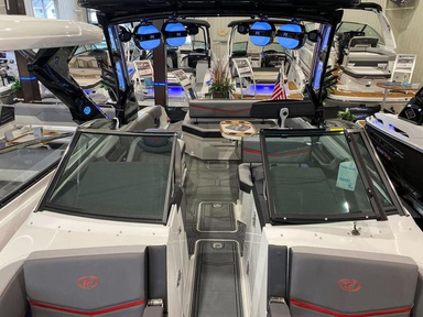 2022 Cobalt Boats R Series R8 SURF