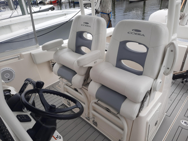 2018 Cobia Boats 301 Center Console