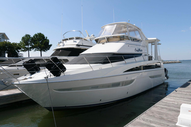 2007 Carver Yachts 43 Motor Yacht