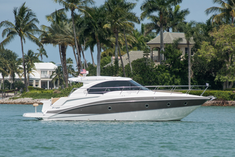 2013 Cruisers Yachts 41 Cantius