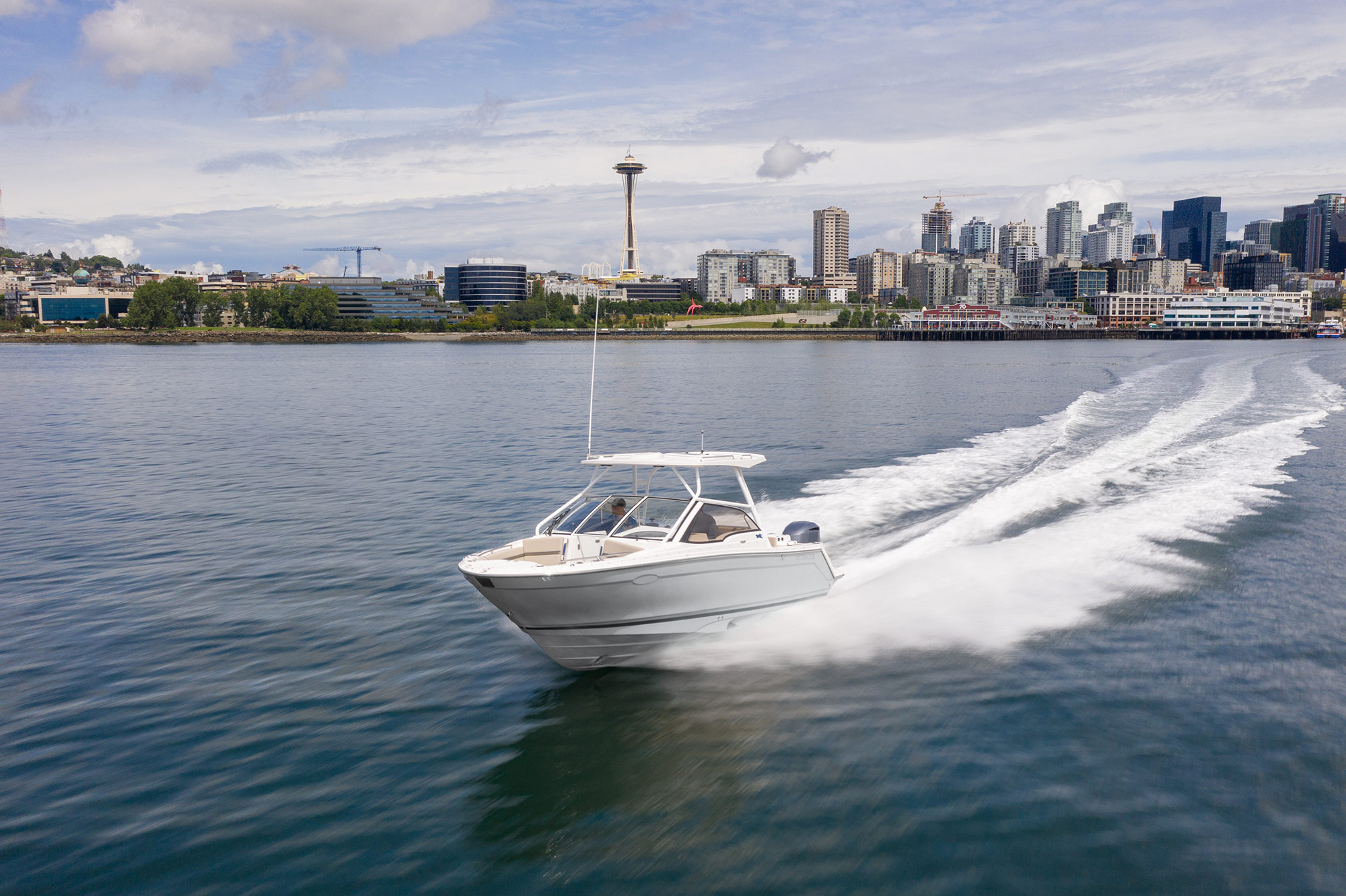 2022 Cutwater C 24 Dc