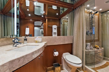 2013 Hargrave Yachts Raised Pilothouse