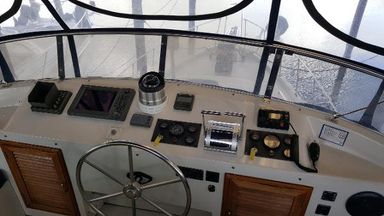 1990 Jefferson Yachts 42 Sundeck Motor Yacht