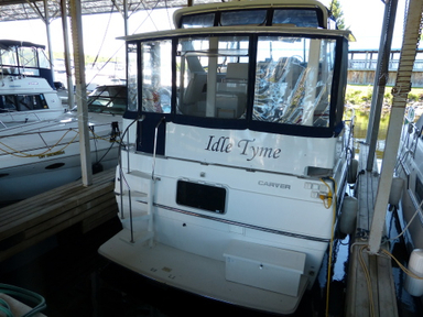 1995 Carver Yachts AFT CABIN MOTOR YACHT