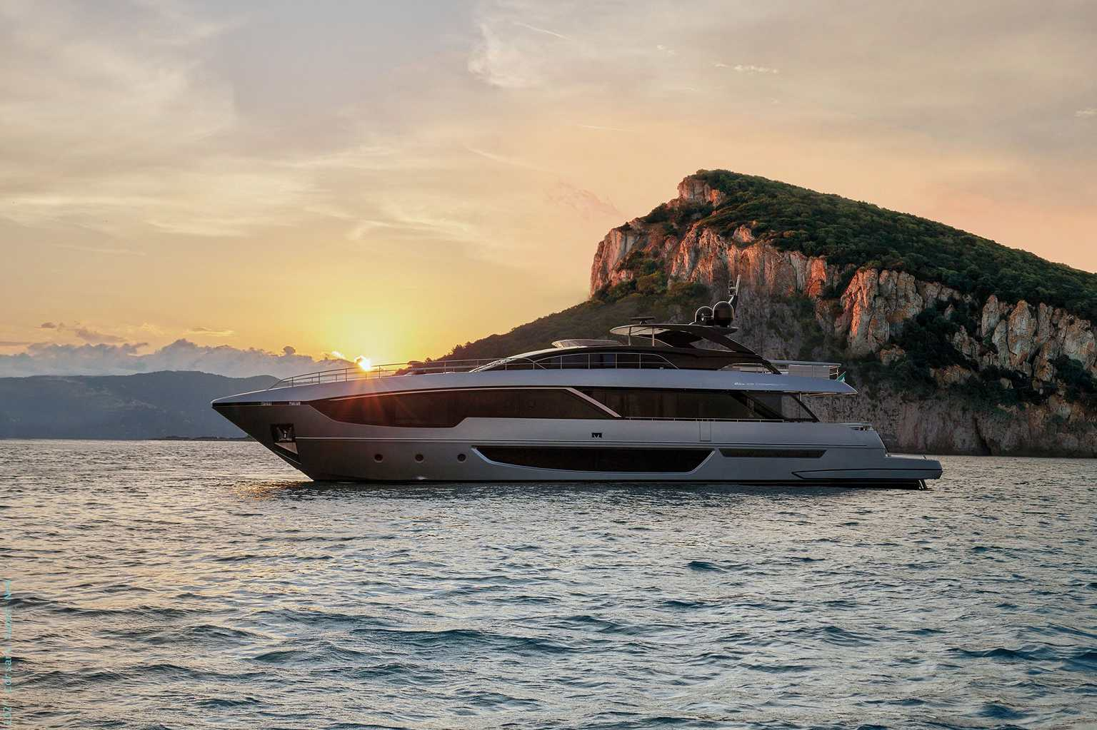 2022 Riva Yacht 102 Corsaro Super