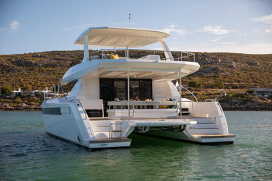 2018 Robertson and Caine Leopard 46