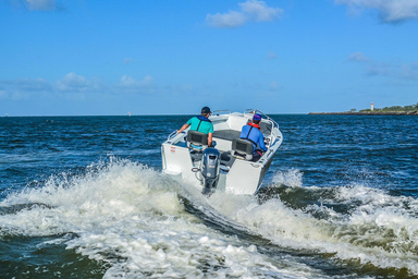 2023 Sea Jay Boats Avenger Sport RS