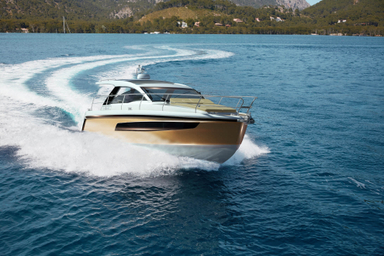 2021 Sealine S335V
