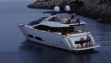 2013 Sunseeker 28M Yacht