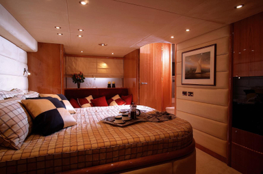 2017 Sunseeker Predator 68