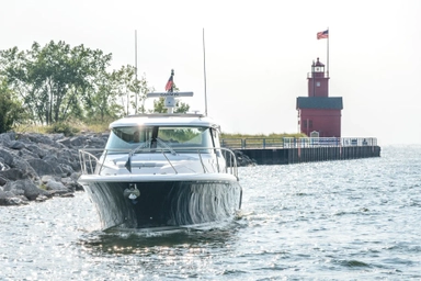 2023 Tiara Yachts 43 LE